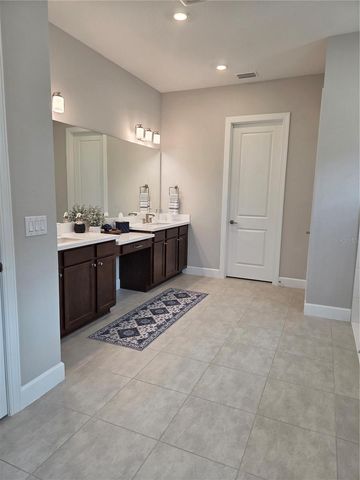 15613 SAN LAZZARO AVENUE, Lakewood Ranch, FL 34211