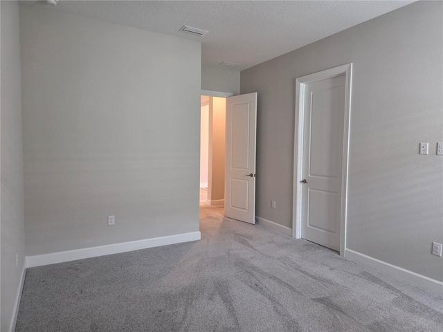 15613 SAN LAZZARO AVENUE, Lakewood Ranch, FL 34211