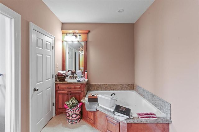 16535 Ja Elle Drive, Iowa, LA 70647