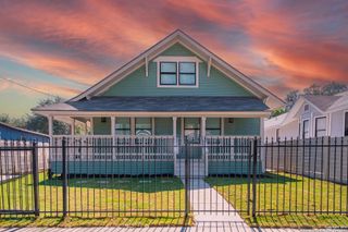1024 Burnet, San Antonio, TX 78202