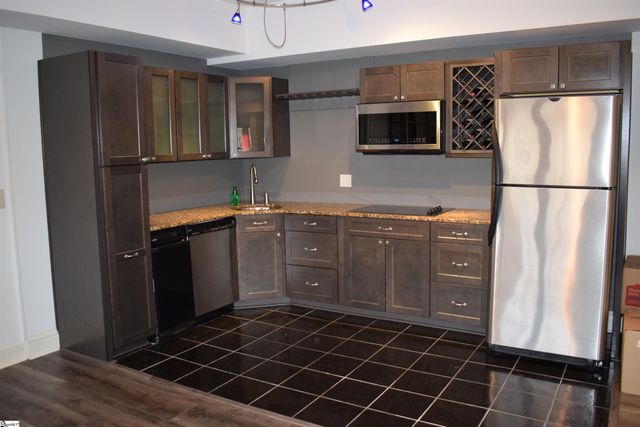 3 Rustic Court, Landrum, SC 29356