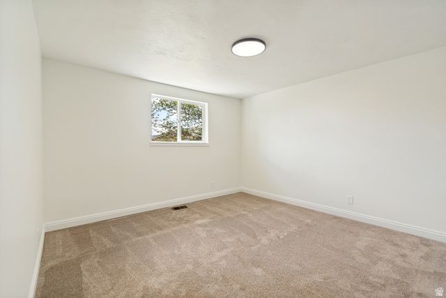 5643 S 4015 W, Taylorsville, UT 84129