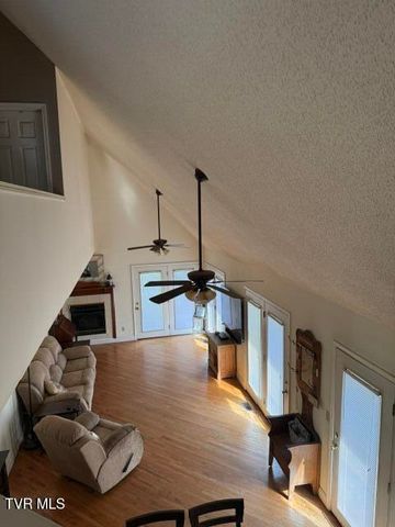 16109 Rich Valley Road, Abingdon, VA 24210