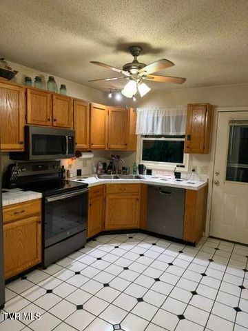 16109 Rich Valley Road, Abingdon, VA 24210