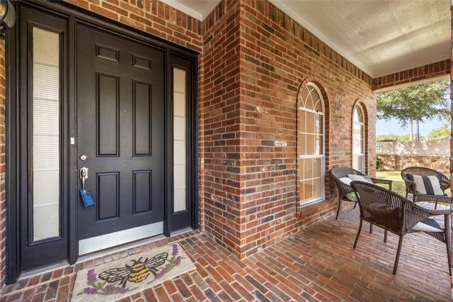 201 Stanford Court, Heath, TX 75032