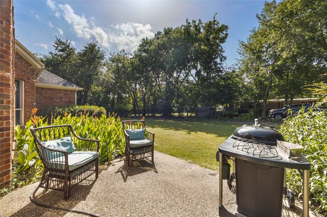201 Stanford Court, Heath, TX 75032