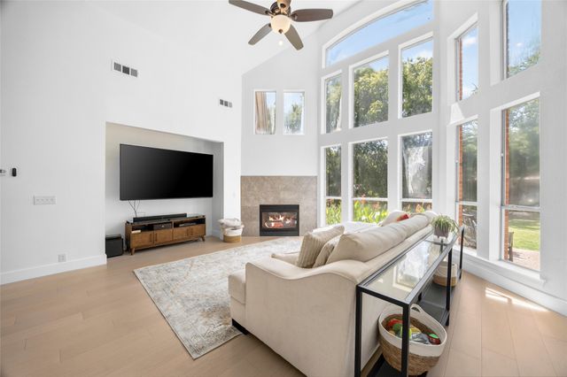 201 Stanford Court, Heath, TX 75032