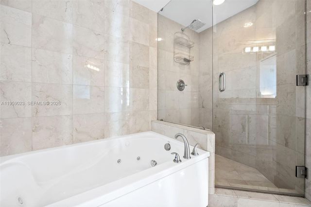 6365 Collins Ave 1008, Miami Beach, FL 33141