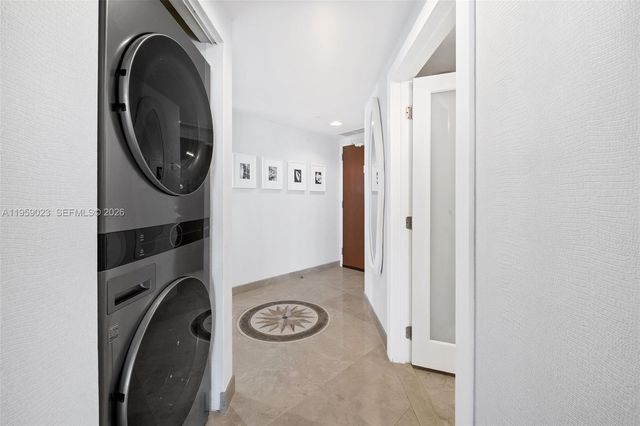 6365 Collins Ave 1008, Miami Beach, FL 33141