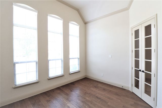 133 Andrea Court, Lewisville, TX 75067