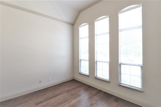 133 Andrea Court, Lewisville, TX 75067