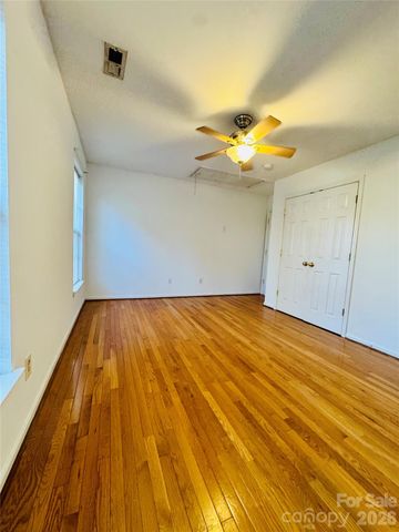 7411 Gate Key Court, Stanley, NC 28164