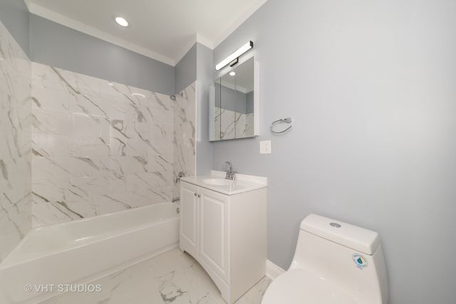 2017 W 68th Street, Chicago, IL 60636