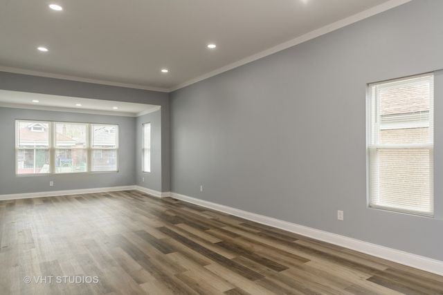 2017 W 68th Street, Chicago, IL 60636