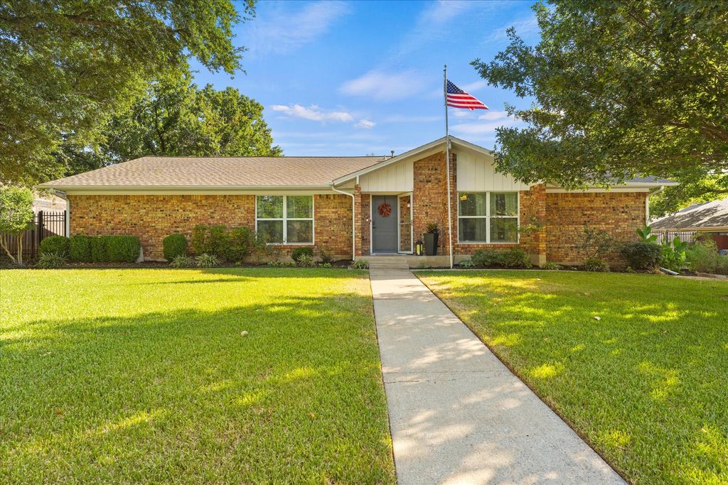 617 Mimosa Drive, Denton, TX 76201