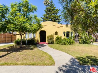3857 2nd Avenue, Los Angeles, CA 90008