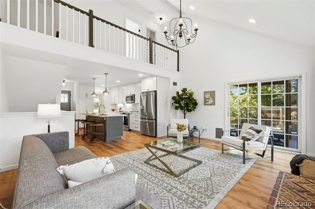 8512 Union Circle, Arvada, CO 80005