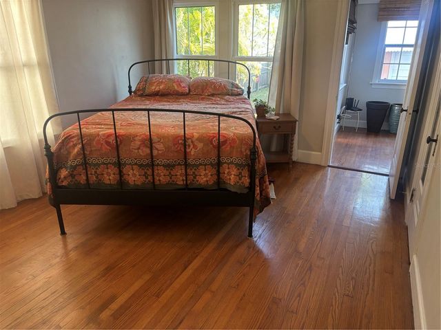 316 18TH AVENUE NE, St Petersburg, FL 33704