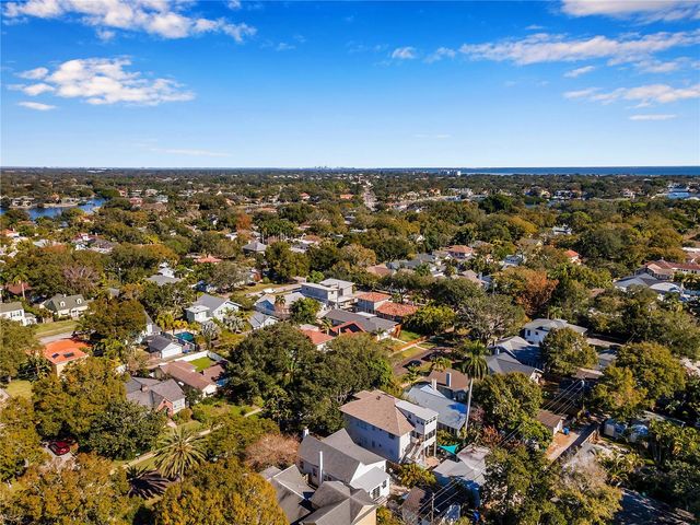 316 18TH AVENUE NE, St Petersburg, FL 33704