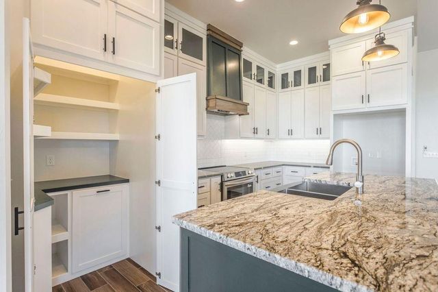 8571 S Beth Lane, El Reno, OK 73036