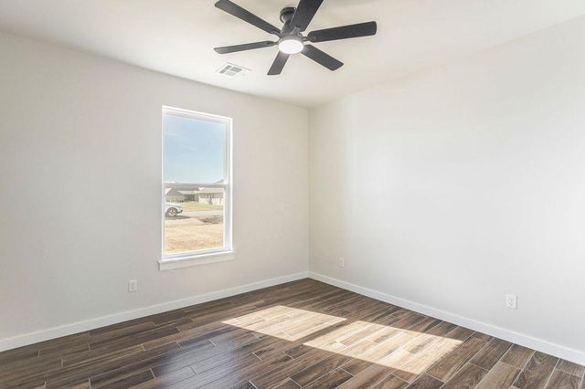 8571 S Beth Lane, El Reno, OK 73036