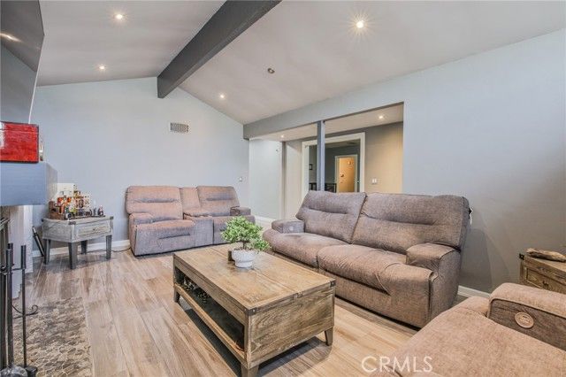 5018 Elderhall Avenue, Lakewood, CA 90712