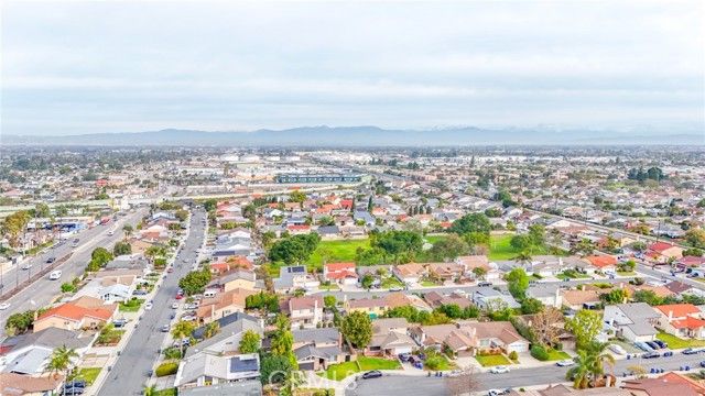 5018 Elderhall Avenue, Lakewood, CA 90712