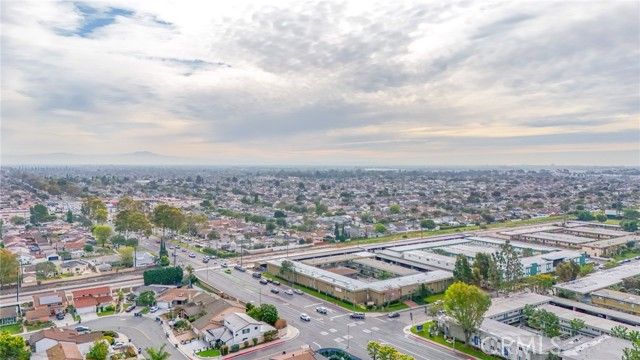 5018 Elderhall Avenue, Lakewood, CA 90712