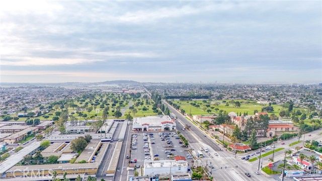 5018 Elderhall Avenue, Lakewood, CA 90712