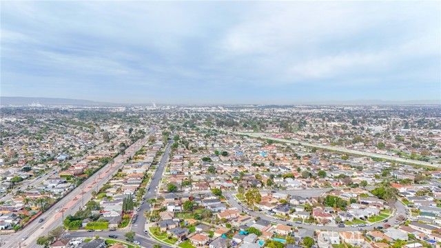 5018 Elderhall Avenue, Lakewood, CA 90712