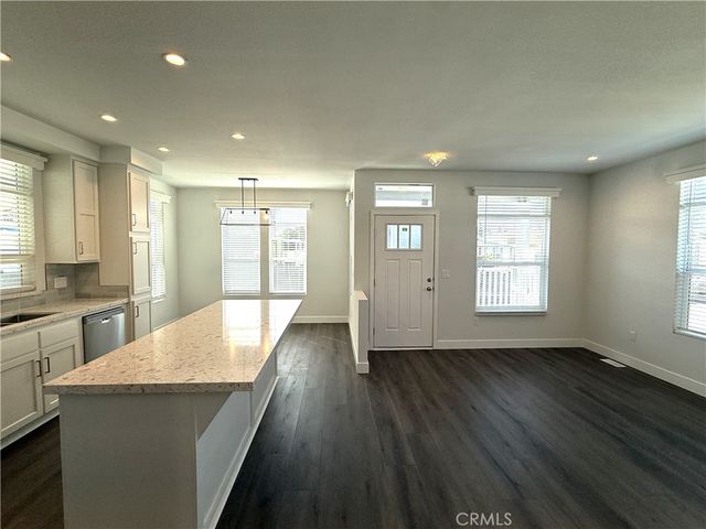 7850 Slater Avenue 70, Huntington Beach, CA 91786