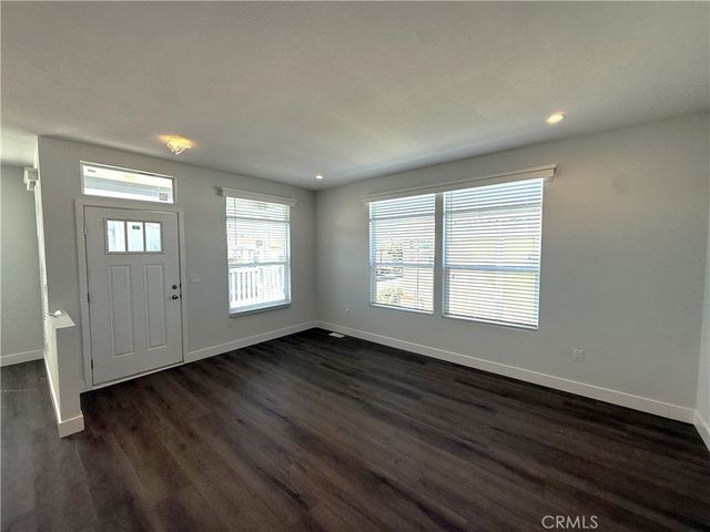 7850 Slater Avenue 70, Huntington Beach, CA 91786
