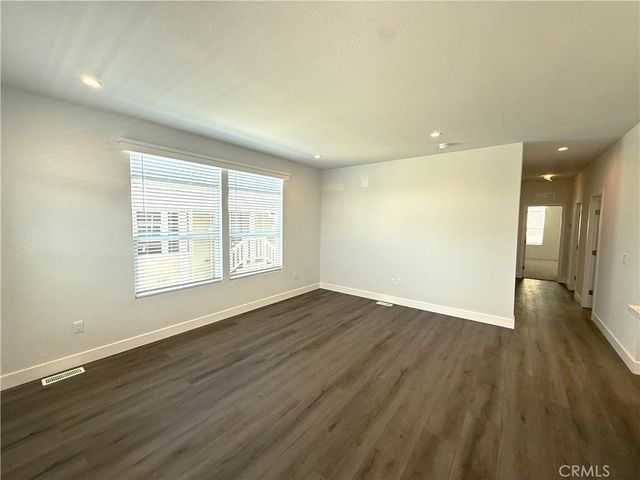 7850 Slater Avenue 70, Huntington Beach, CA 91786