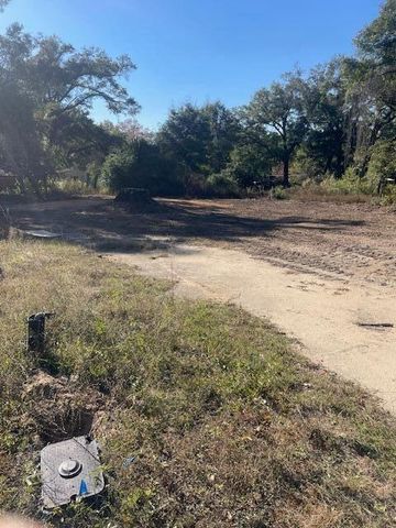 450 S Savage Street Lot 12, Crestview, FL 32536
