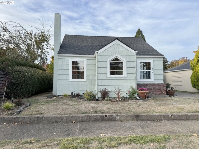 1375 RUGE St, Salem, OR 97304