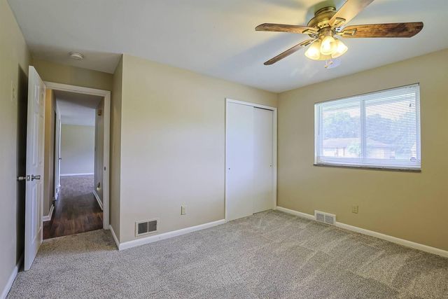 410 Silverlake Avenue, Erlanger, KY 41018