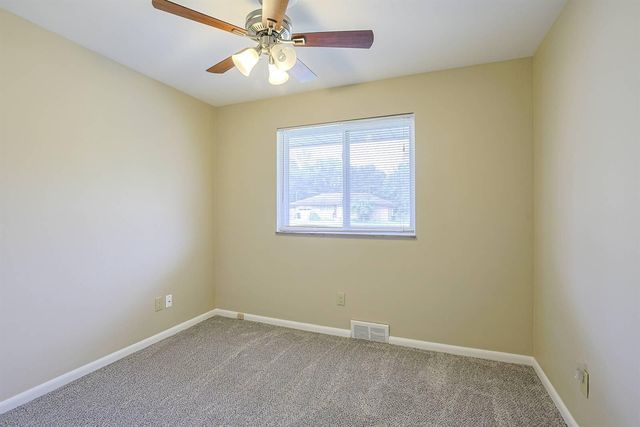 410 Silverlake Avenue, Erlanger, KY 41018