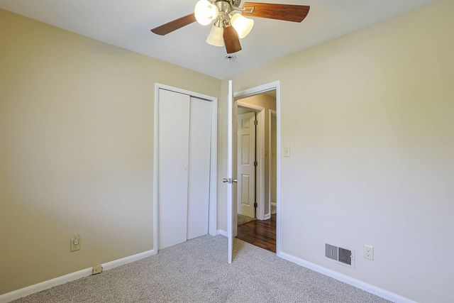 410 Silverlake Avenue, Erlanger, KY 41018