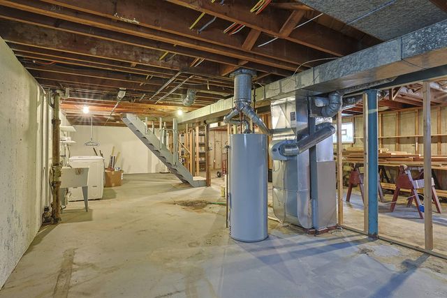 410 Silverlake Avenue, Erlanger, KY 41018