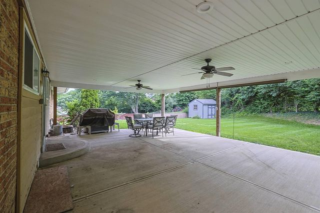 410 Silverlake Avenue, Erlanger, KY 41018