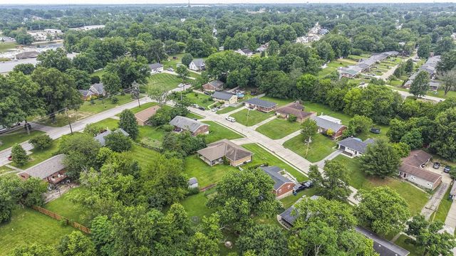 410 Silverlake Avenue, Erlanger, KY 41018
