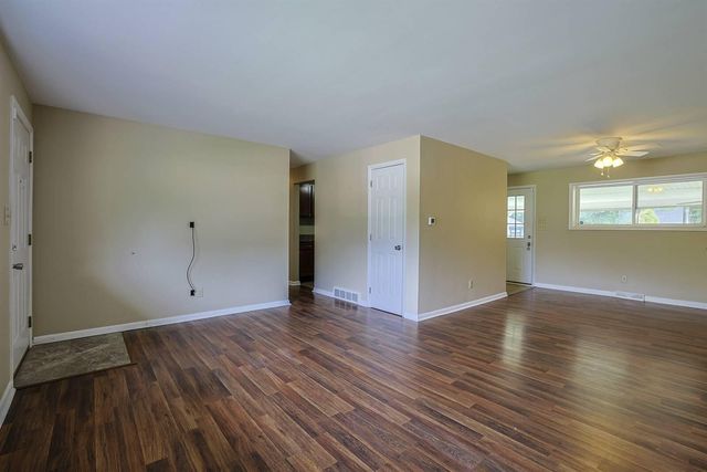 410 Silverlake Avenue, Erlanger, KY 41018