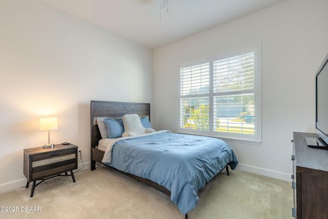 6243 Woodhaven Village Drive, Port Orange, FL 32128