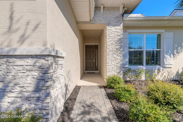 6243 Woodhaven Village Drive, Port Orange, FL 32128