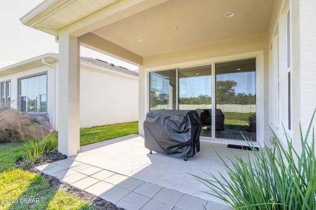 6243 Woodhaven Village Drive, Port Orange, FL 32128