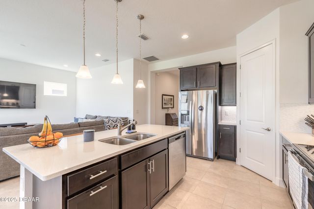 6243 Woodhaven Village Drive, Port Orange, FL 32128