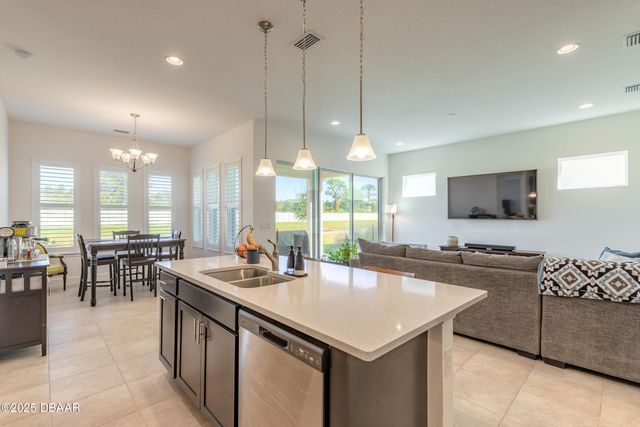 6243 Woodhaven Village Drive, Port Orange, FL 32128