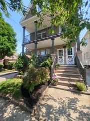 99 W 37Th St, Bayonne City, NJ 07002