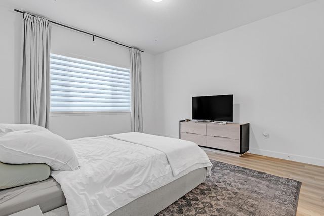 5913 Vantage St, Sacramento, CA 95835