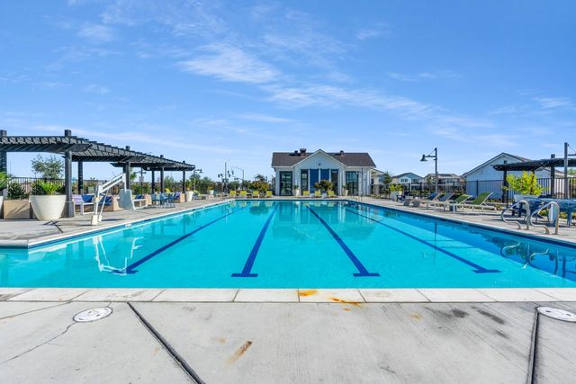 5913 Vantage St, Sacramento, CA 95835